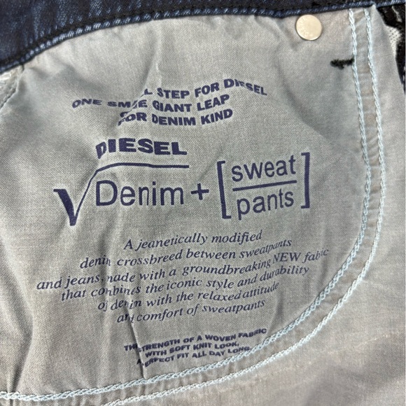 Diesel | Candy-SE Denim + Sweatpants | Size 23| Excellent Condition!! - Picture 8 of 9